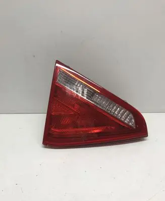 Audi A5 8T 8F Tailgate rear/tail lights 8T0945093