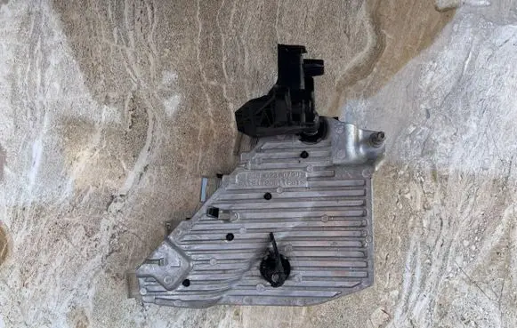 Volvo C40 LED ballast control module 20230405 174200306676 1238.023.0790