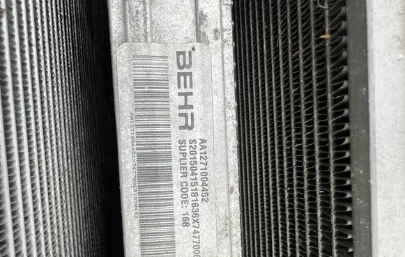 Cadillac ATS Radiator set 23118748