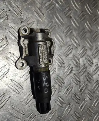 Volvo V70 Camshaft vanos timing valve 1275578 990721