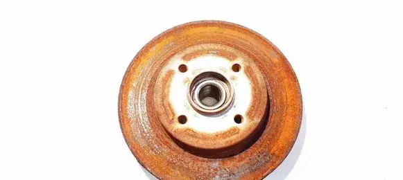 Citroen Berlingo Rear brake disc neventiliuojamas