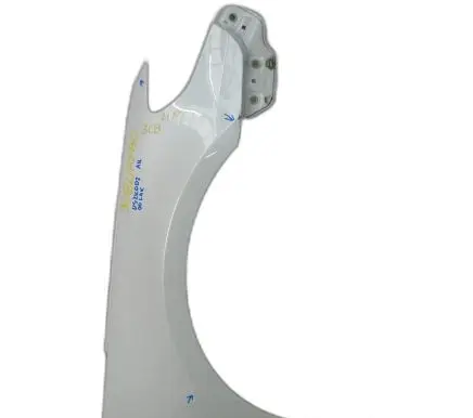 Volkswagen PASSAT CC Front mudguard 3C8