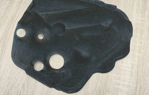 BMW 4 G22 G23 G24 G26 Engine bonnet/hood sound/heat insulation 7450020
