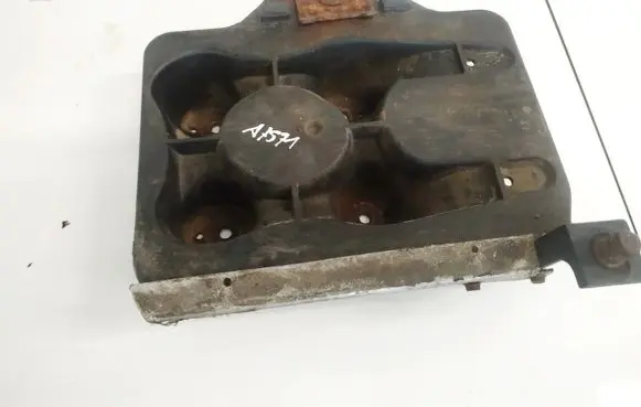 Battery box tray