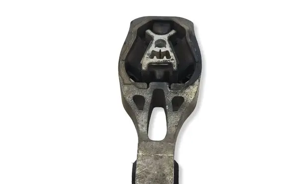 Opel Combo E Engine mount bracket 9811786680