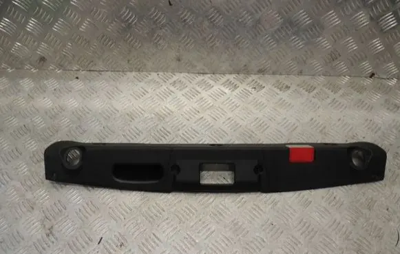 Mercedes-Benz E A207 Tailgate trim A2077580802