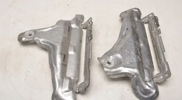 Porsche Macan (95B) Other engine bay part 94611133731 94611133830