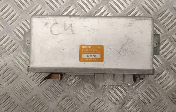Audi 100 S4 C4 ABS control unit/module 443907379C