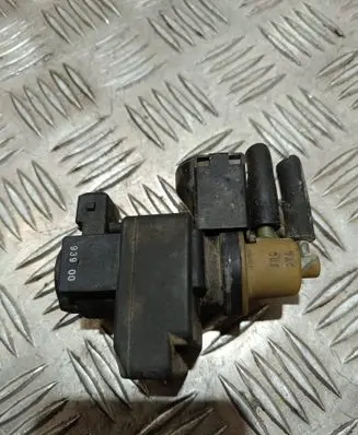 Renault Laguna II Valve vacuum 82004862
