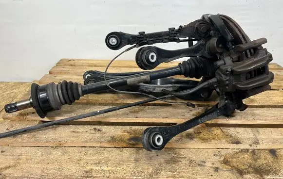 BMW 3 F30 F35 F31 Rear wheel hub 7622853 33207622853 33416867262