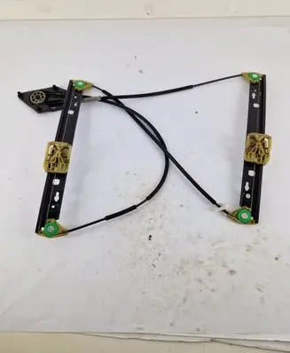 Audi A1 Front door electric window regulator 