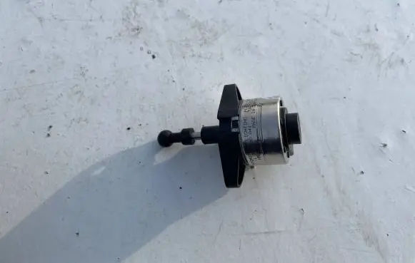 Seat Alhambra (Mk2) Headlight level adjustment motor 7307220041