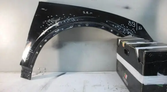 Audi Q5 SQ5 Fender mounting bracket