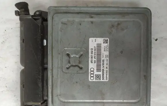 Audi A6 S6 C6 4F Engine control unit/module 4F0907552D 4F0910552P 5WP45302