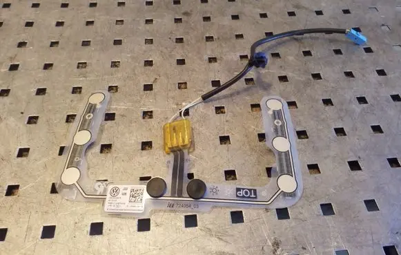 Volkswagen PASSAT B7 Seat pressure sensor 3AA963553A