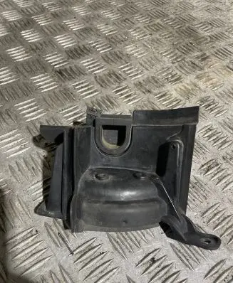 BMW X3 F25 Other engine bay part 7213665