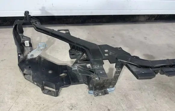 Volvo V40 Radiator support slam panel 31416490