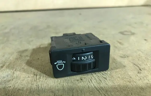 Peugeot 508 Headlight level height control switch 9801662777