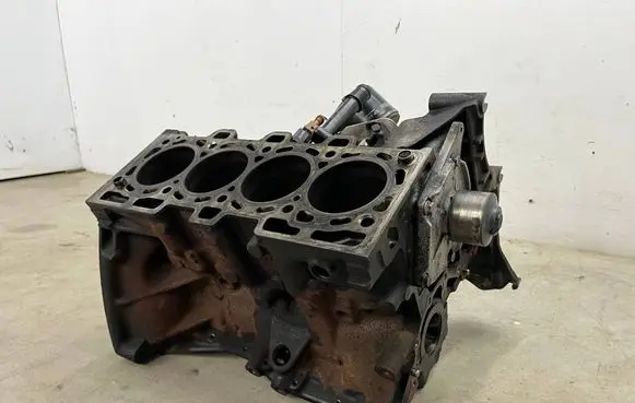 Renault Clio II Engine block K9KT766