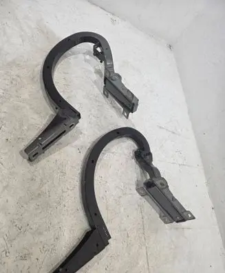 Bentley Continental Loading door lower hinge 