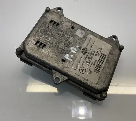 Mercedes-Benz ML AMG W164 Headlight ballast module Xenon A0028206026 5DF00870400 0028206026