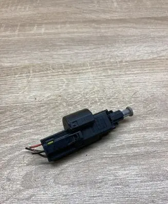 Opel Astra G Brake pedal sensor switch 09132299 09175172 09175185