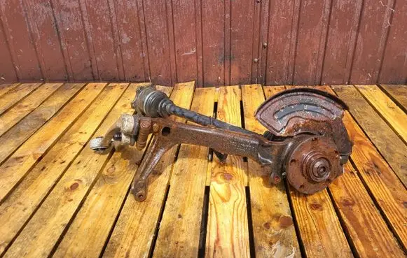 Volkswagen PASSAT B5 Front wheel hub spindle knuckle 8D0407258AL