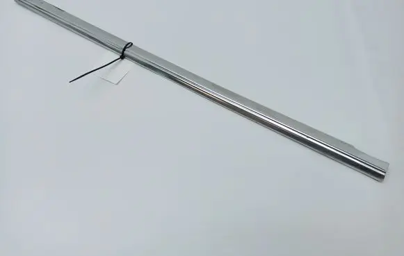 Mercedes-Benz COMPAKT W115 Front door glass trim molding 