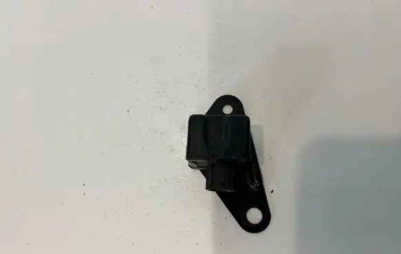 Toyota Yaris Airbag deployment crash/impact sensor 8986552010 1876004040