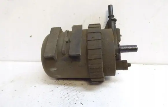 Renault Kangoo I Fuel filter housing 7700116000