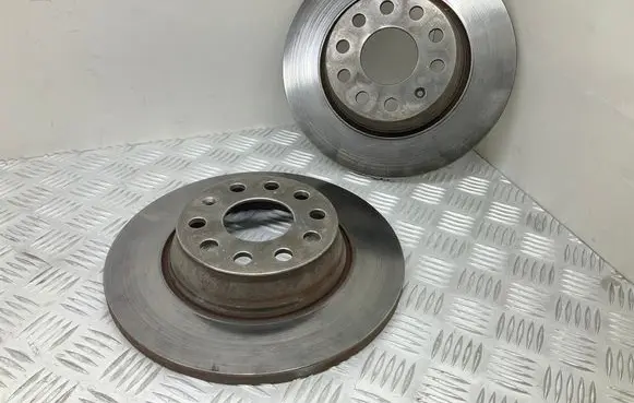 Volkswagen Tiguan Rear brake disc