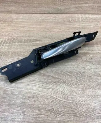 BMW X5 E70 Front door interior handle 6974295 P0117126