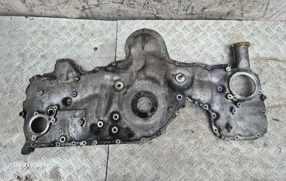 Subaru Forester SH Timing chain cover 
