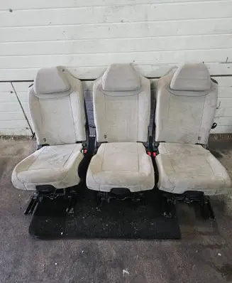 Citroen C4 Grand Picasso Second row seats 