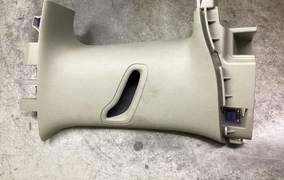 Opel Zafira C (C) pillar trim 13381408 322225228