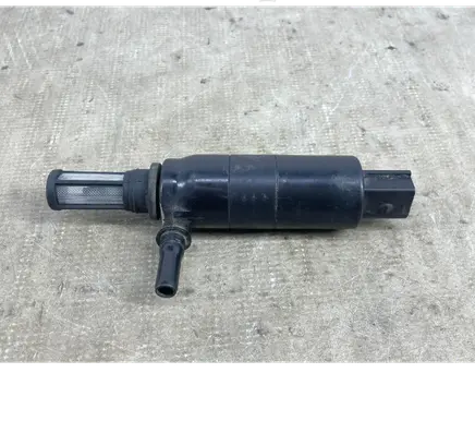 BMW 3 F30 F35 F31 Headlight washer pump 7217792