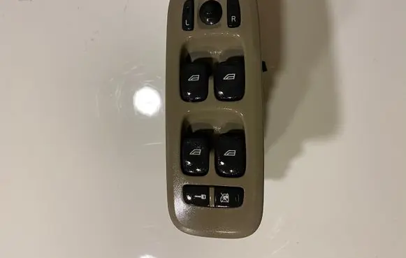 Volvo V70 Electric window control switch 09193383 9401805