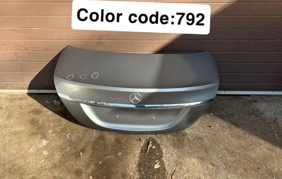 Mercedes-Benz C W205 Tailgate/trunk/boot lid 4052101876b01