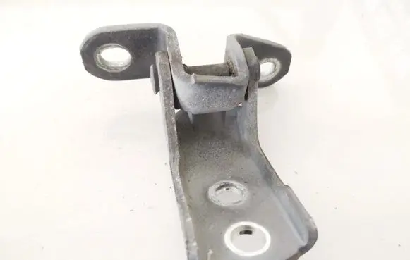 Toyota Corolla Verso E121 Front door upper hinge