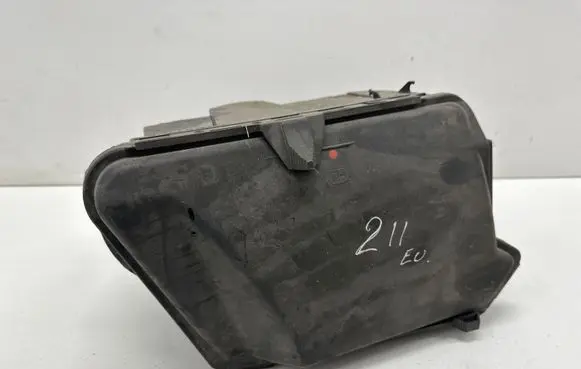 Mercedes-Benz E W211 Fuse box set A2115400324