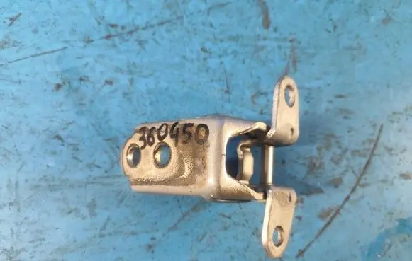 Nissan X-Trail T33 Front door lower hinge 804016RA0A