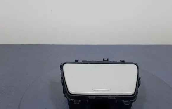 BMW 6 F12 F13 Glove box 9197227
