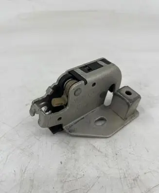 Mercedes-Benz Sprinter W906 Rear door lock A9067401135 A070016 ALRR0