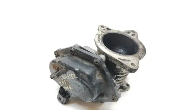 Volkswagen Crafter EGR valve 03l131501 V29055987