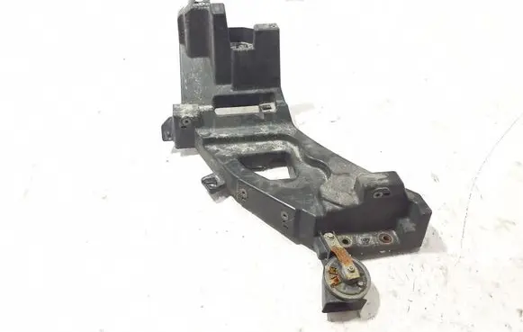 Tesla Model X Headlight/headlamp mounting bracket 104361200F