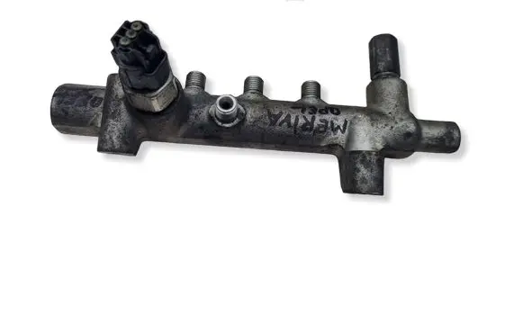 Opel Meriva A Fuel main line pipe 8945860010