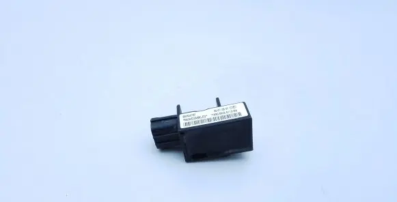 Honda CR-V Airbag deployment crash/impact sensor 30070307 5WK43787