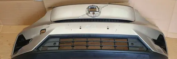 Volvo C40 Front bumper