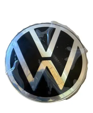 Volkswagen Touareg III Manufacturer badge logo/emblem 760853601E
