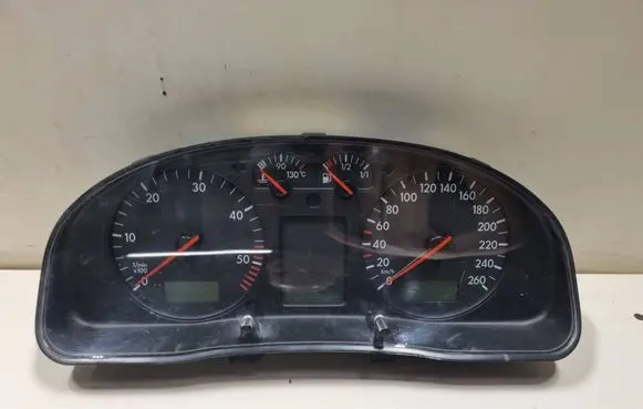Volkswagen PASSAT B5.5 Speedometer (instrument cluster) BG750 D669H